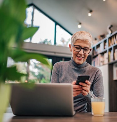 Travel Manager Sets Up Company Travel Policy