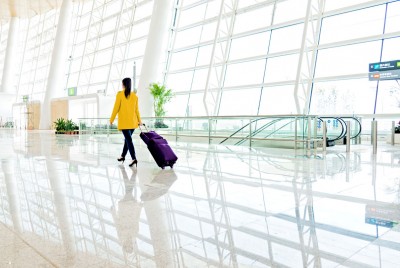Business-traveler-in-airport.jpg