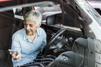 woman-traveling-for-business.jpg